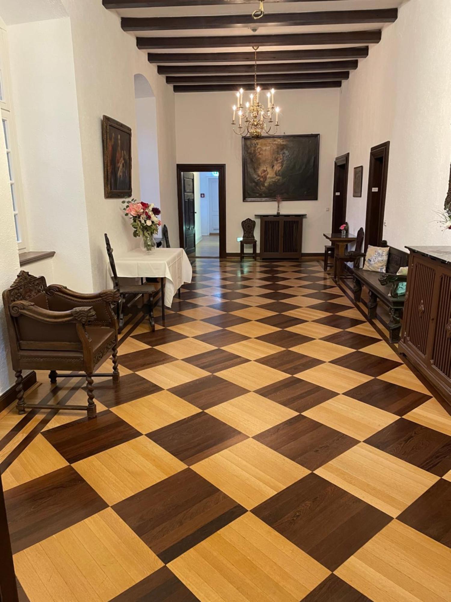 Hotel Schloss Hoehnscheid Бад Аролзен Екстериор снимка