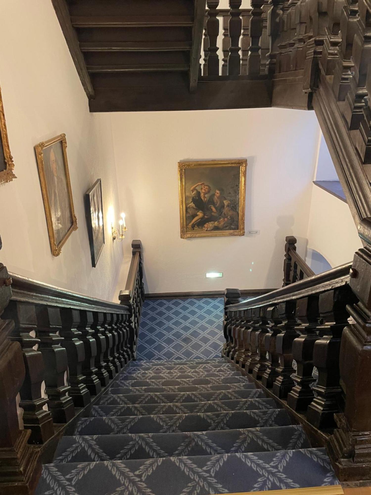 Hotel Schloss Hoehnscheid Бад Аролзен Екстериор снимка